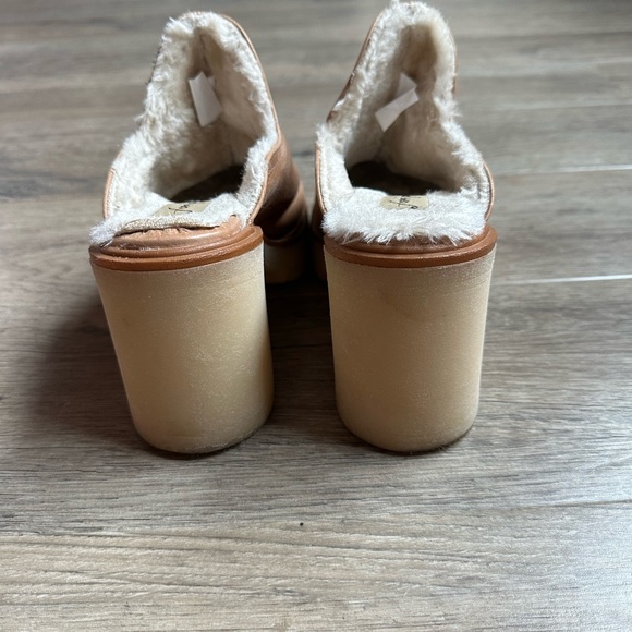 Free People James Cozy Mules - Picture 2 of 4